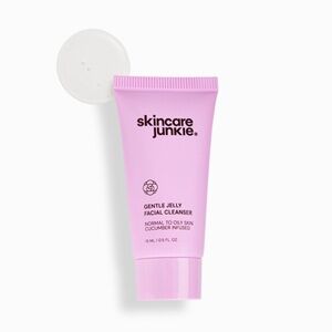 🌻 Skincare Junkie Gentle Jelly Facial Cleanser